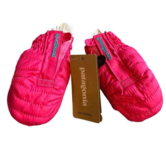 NWT Patagonia Infant Baby Puff Mitts Mittens Magic Pink 3-6 months - Picture 1 of 3